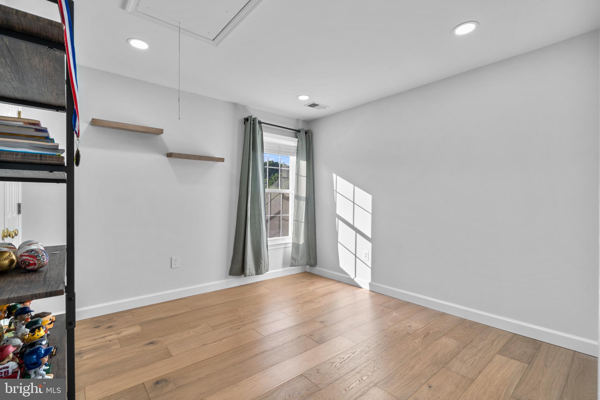 WALNEY ESTATES - Residential