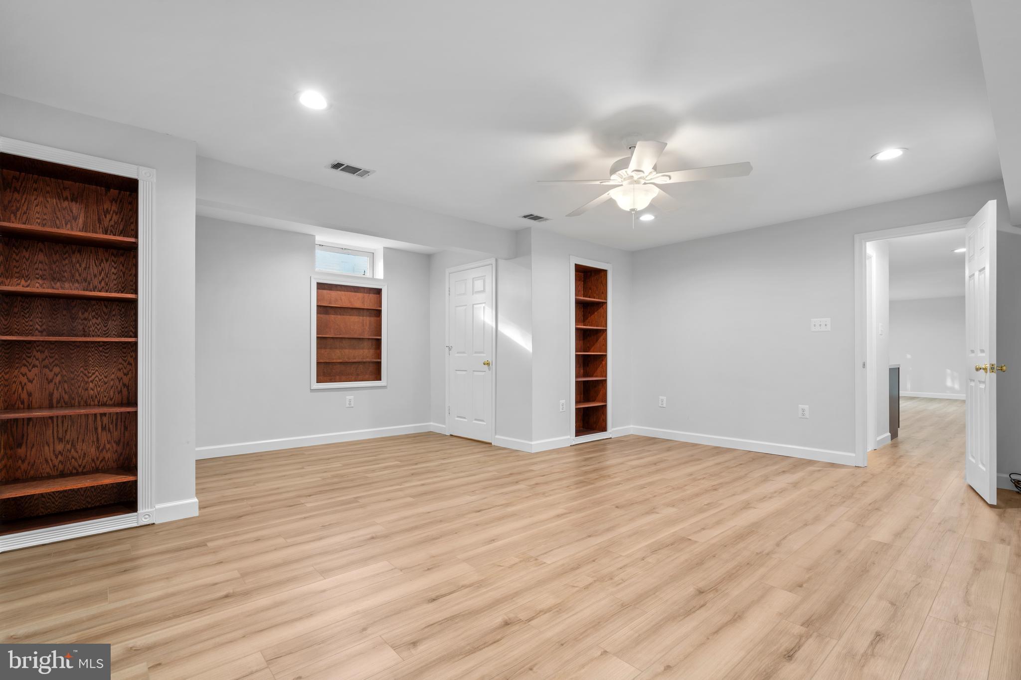 WALNEY ESTATES - Residential