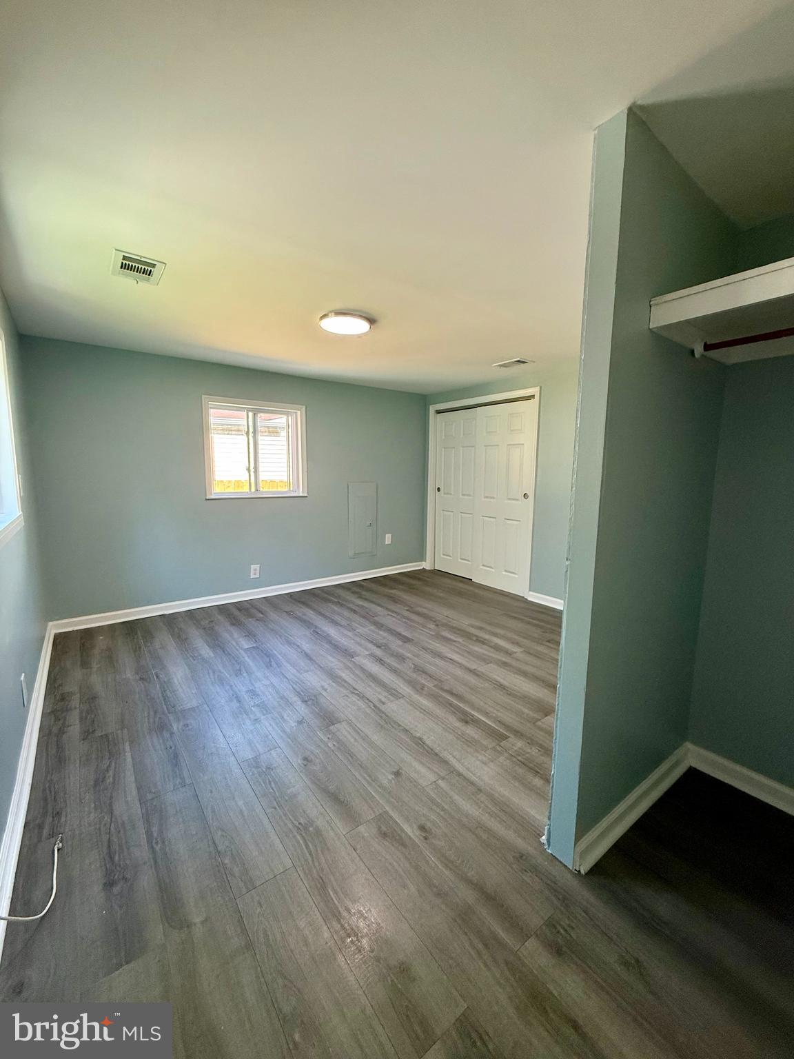 LYONS CREEK MOBILE ESTATES - Residential