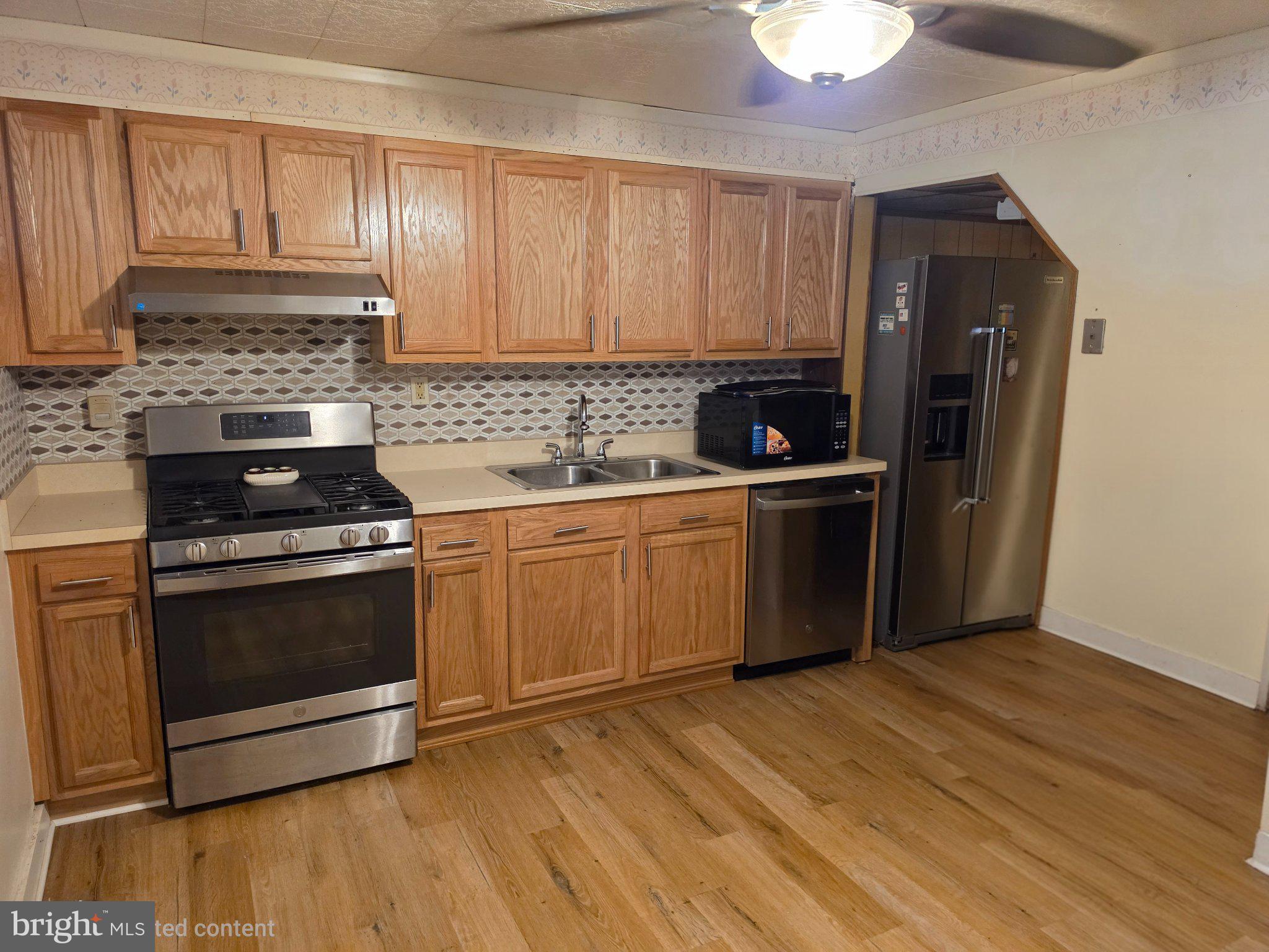 YALE HEIGHTS - Residential