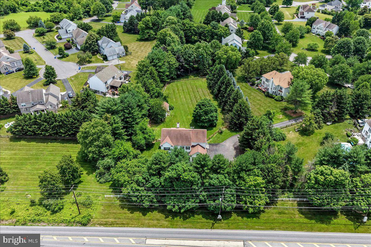 BROOKSIDE - Residential