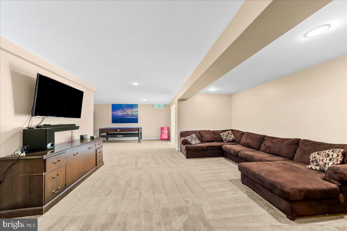BROOKSIDE - Residential