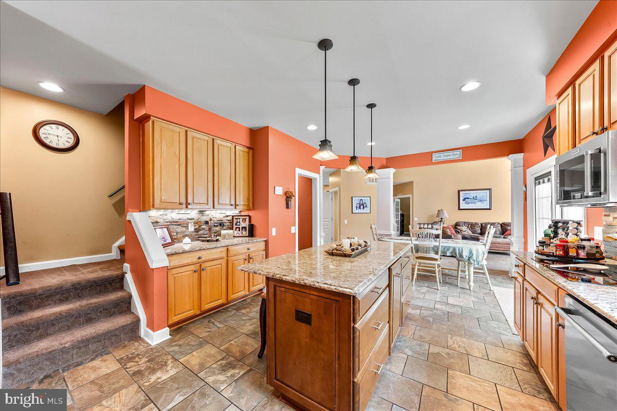 BROOKSIDE - Residential
