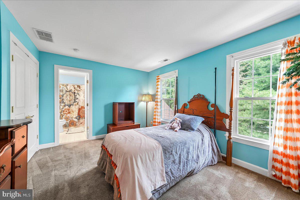 BROOKSIDE - Residential