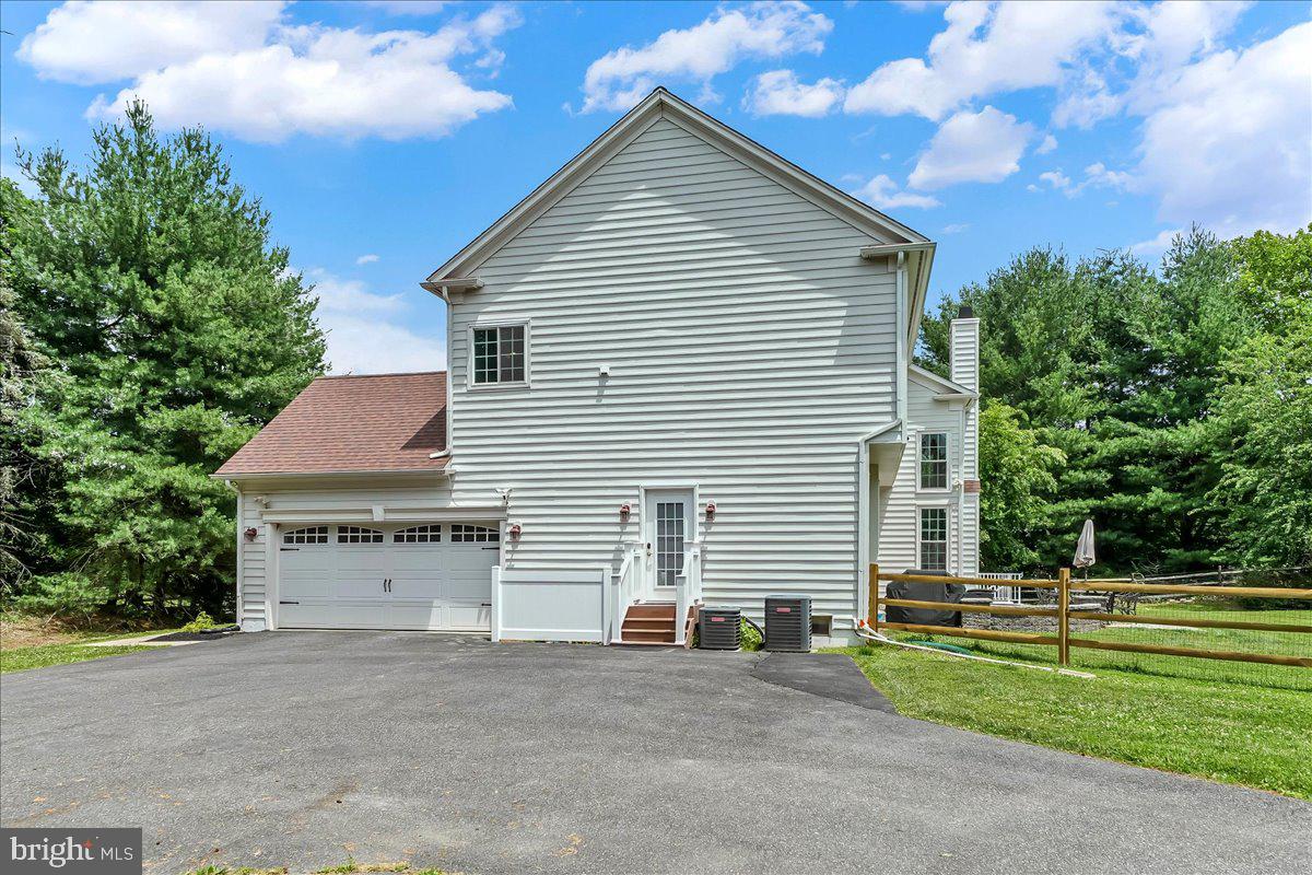 BROOKSIDE - Residential
