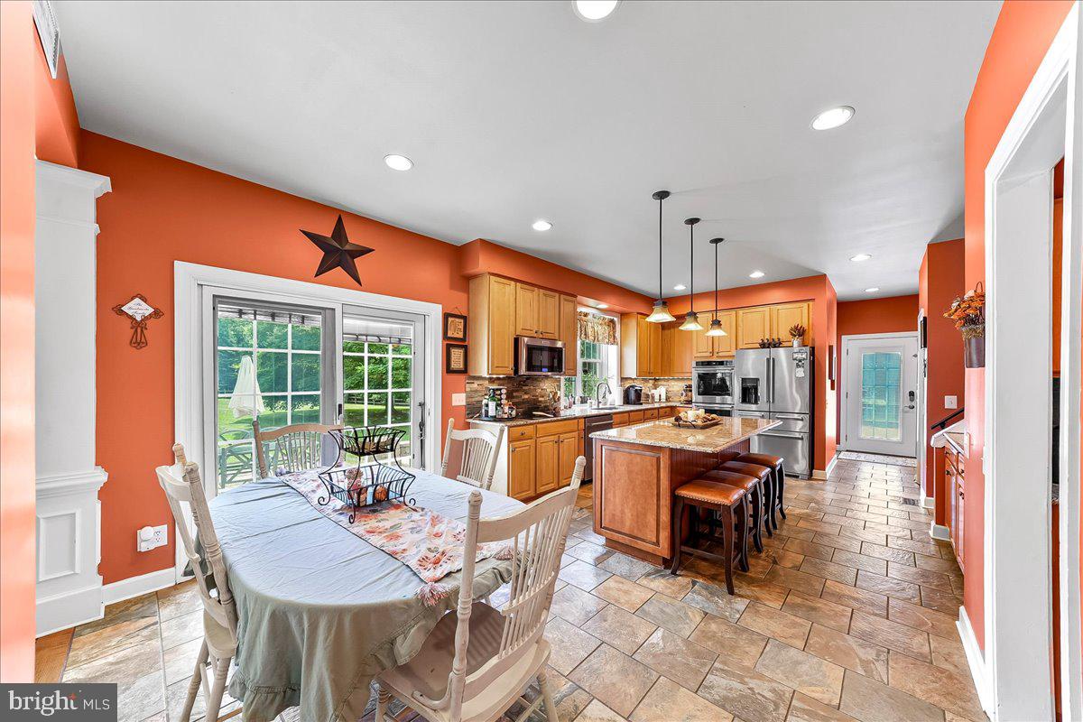 BROOKSIDE - Residential