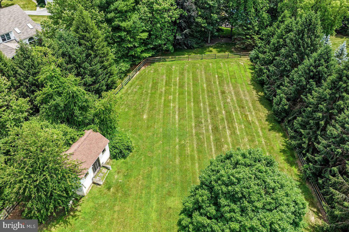 BROOKSIDE - Residential