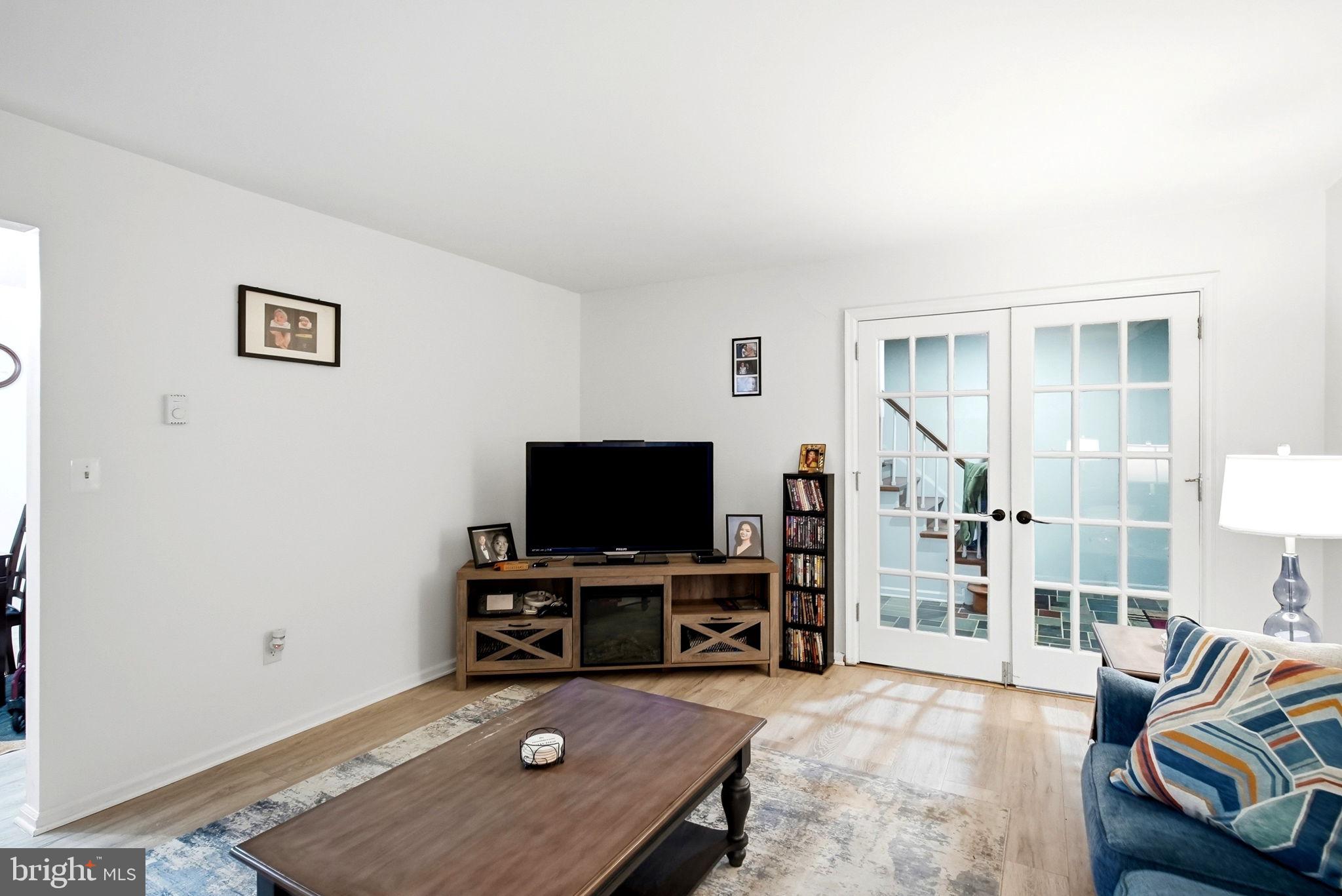 COLLEGE VIEW ESTATES - Residential