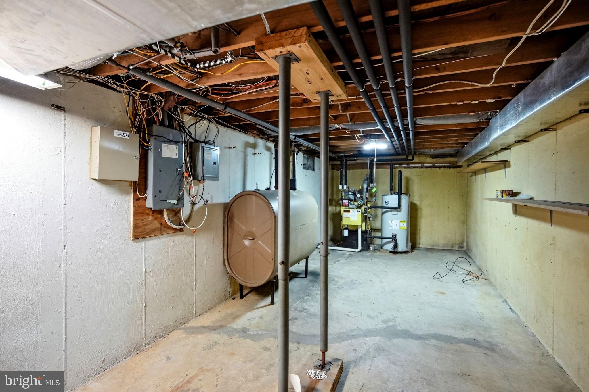COLLEGE VIEW ESTATES - Residential
