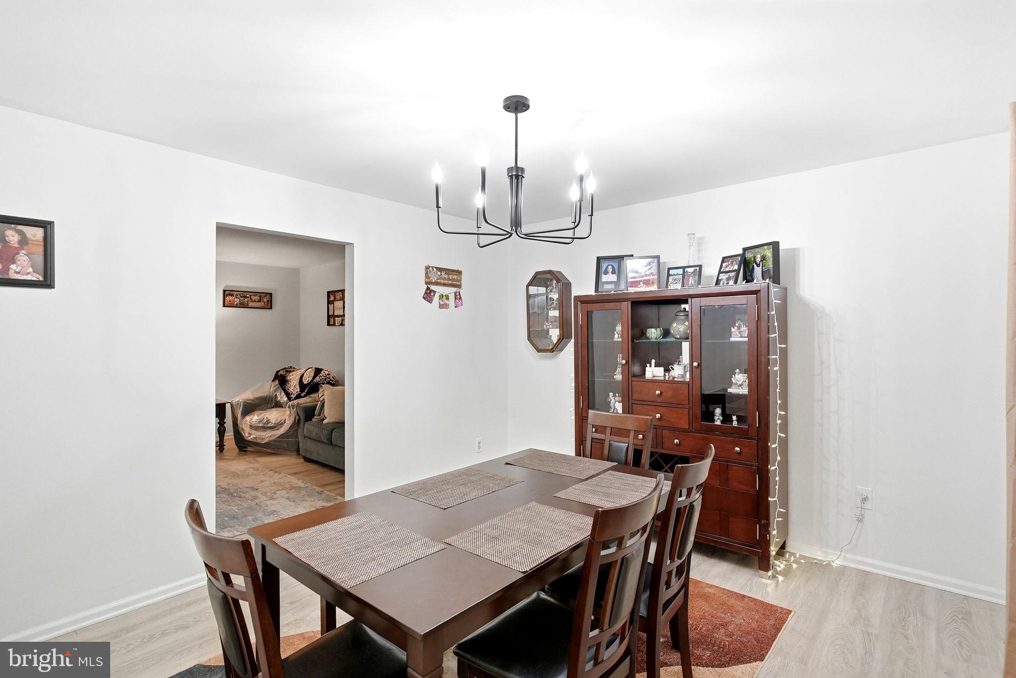COLLEGE VIEW ESTATES - Residential