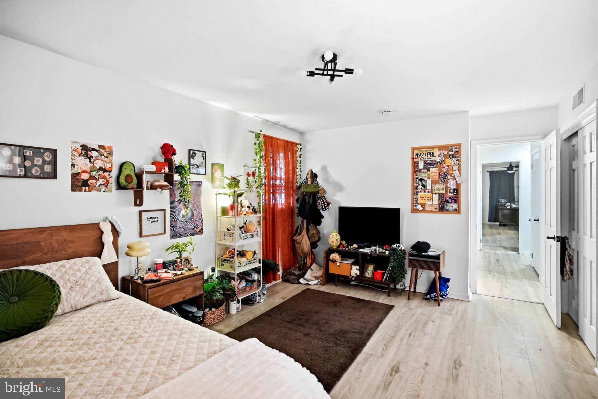 COLLEGE VIEW ESTATES - Residential