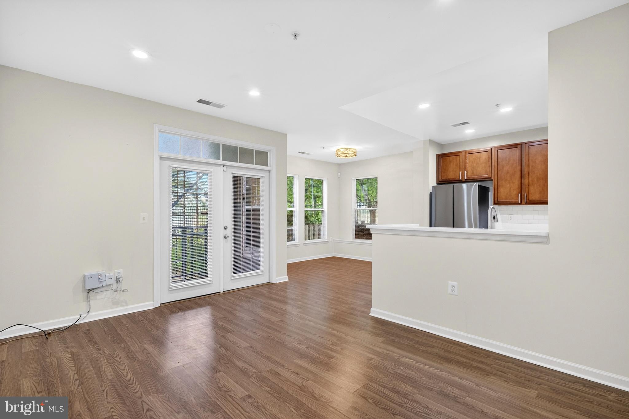 THE ADDISON AT ST PAUL - Residential
