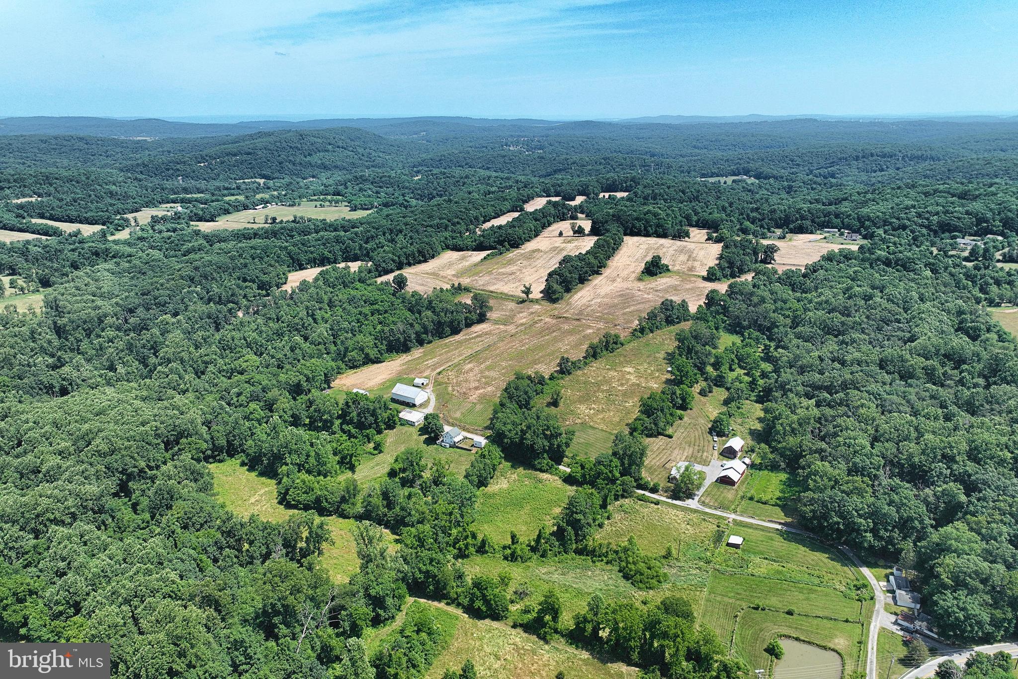 ANDERSONTOWN - Farm