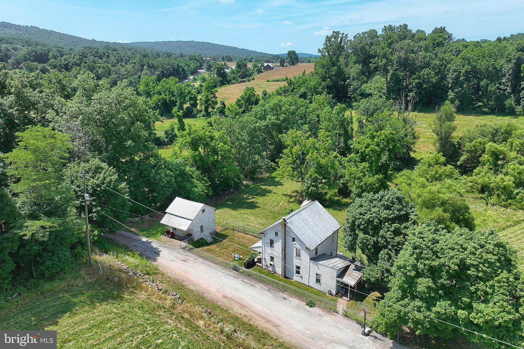 ANDERSONTOWN - Farm