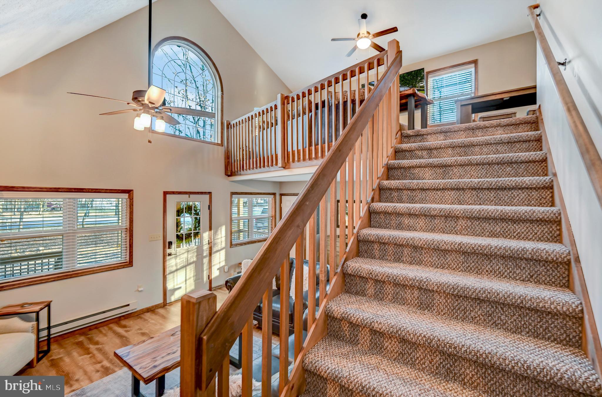 TOWAMENSING TRAILS - Residential