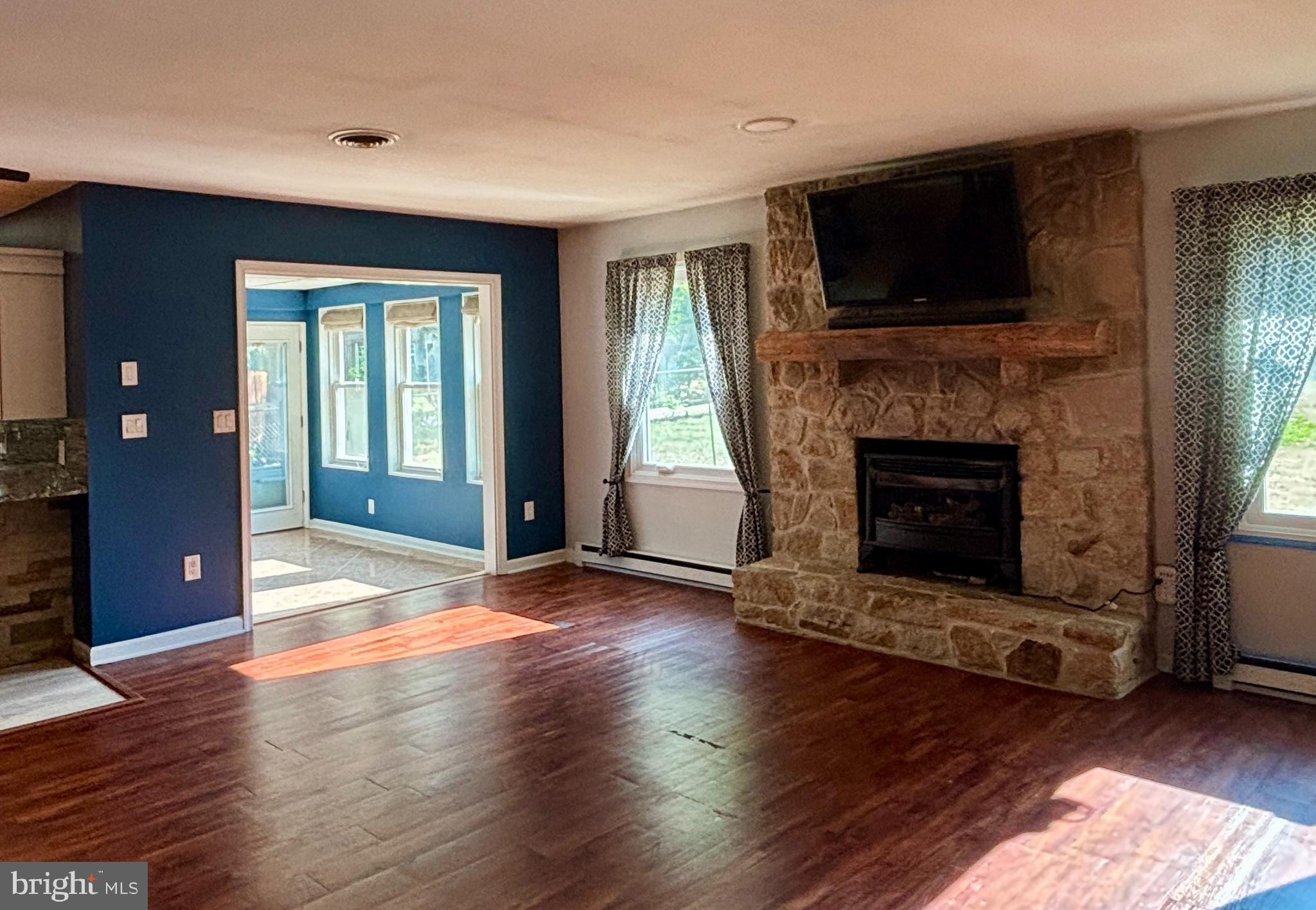 ENGLEWOOD - Residential