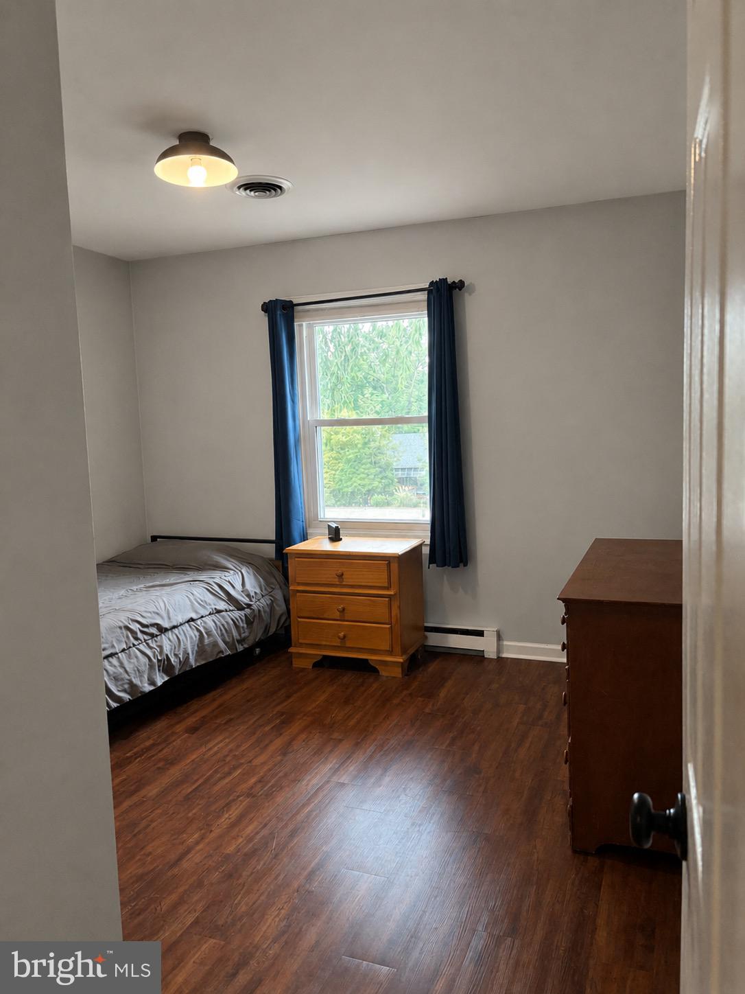 ENGLEWOOD - Residential