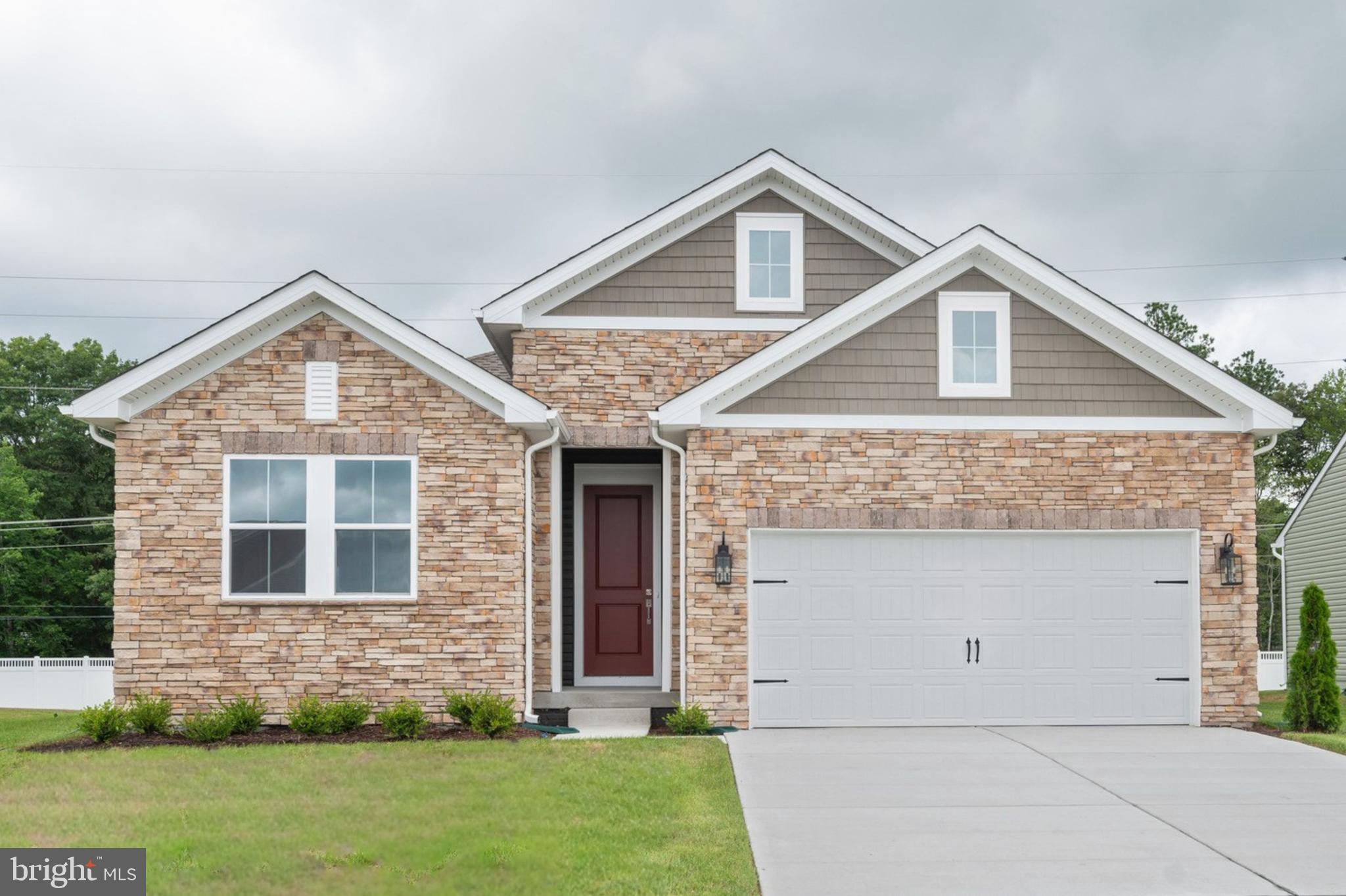 FOUR SEASONS AT SCENIC HARBOR - Residential