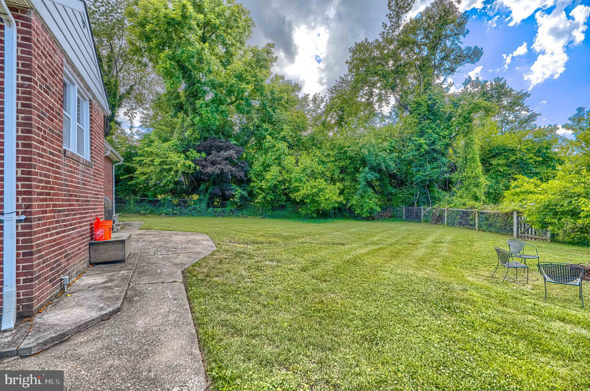 HAZELWOOD FARMS - Residential