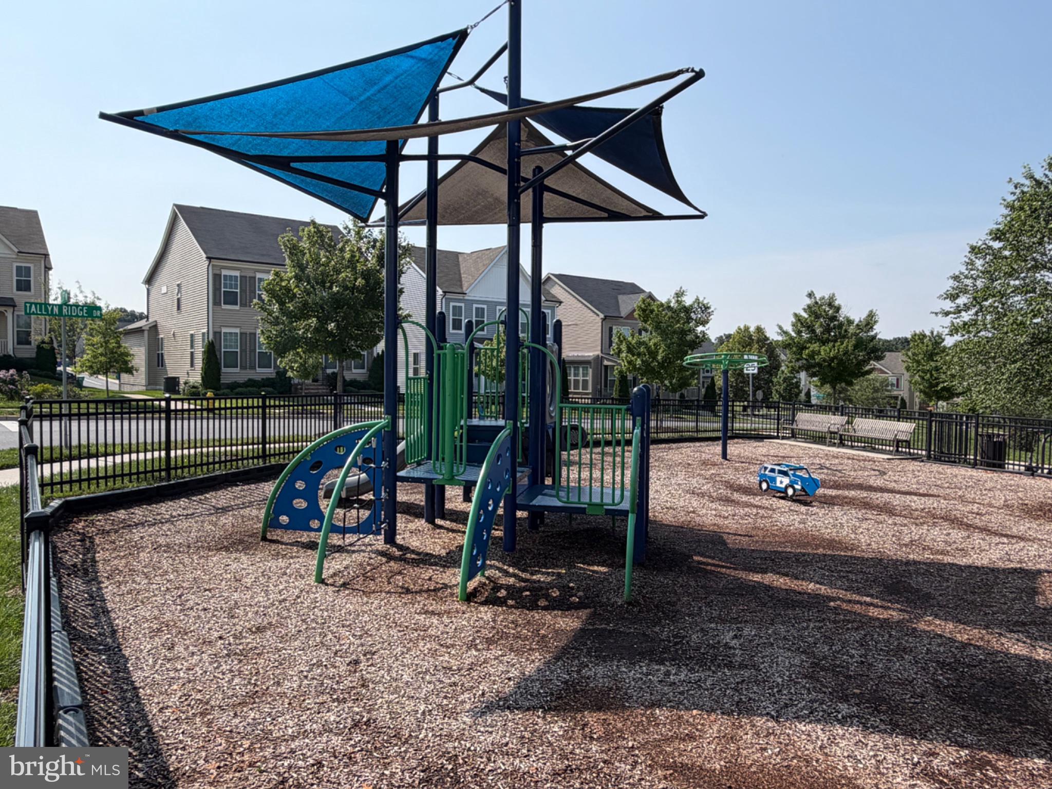 TALLYN RIDGE AT PINECLIFF PARK - Residential