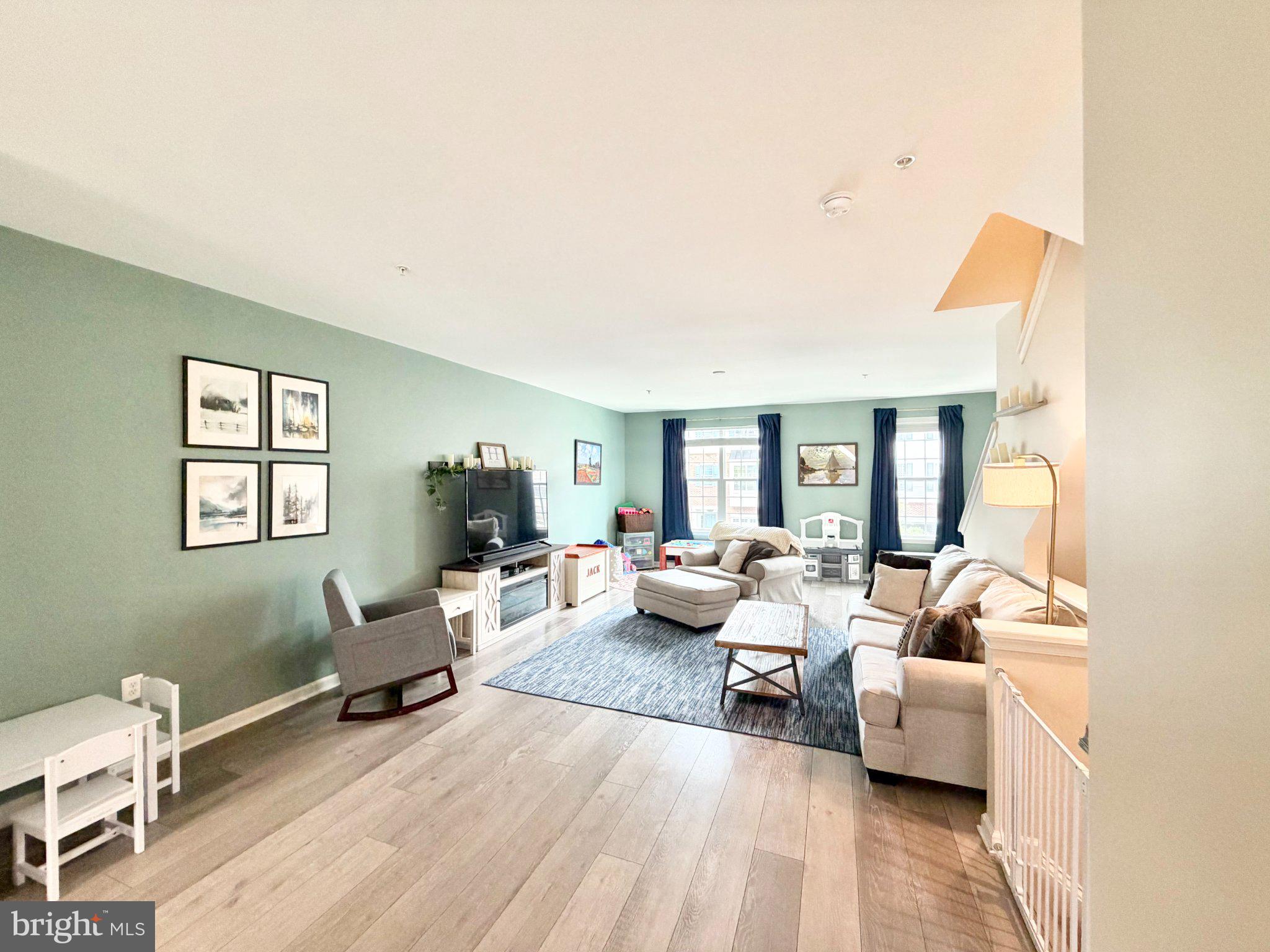 TALLYN RIDGE AT PINECLIFF PARK - Residential