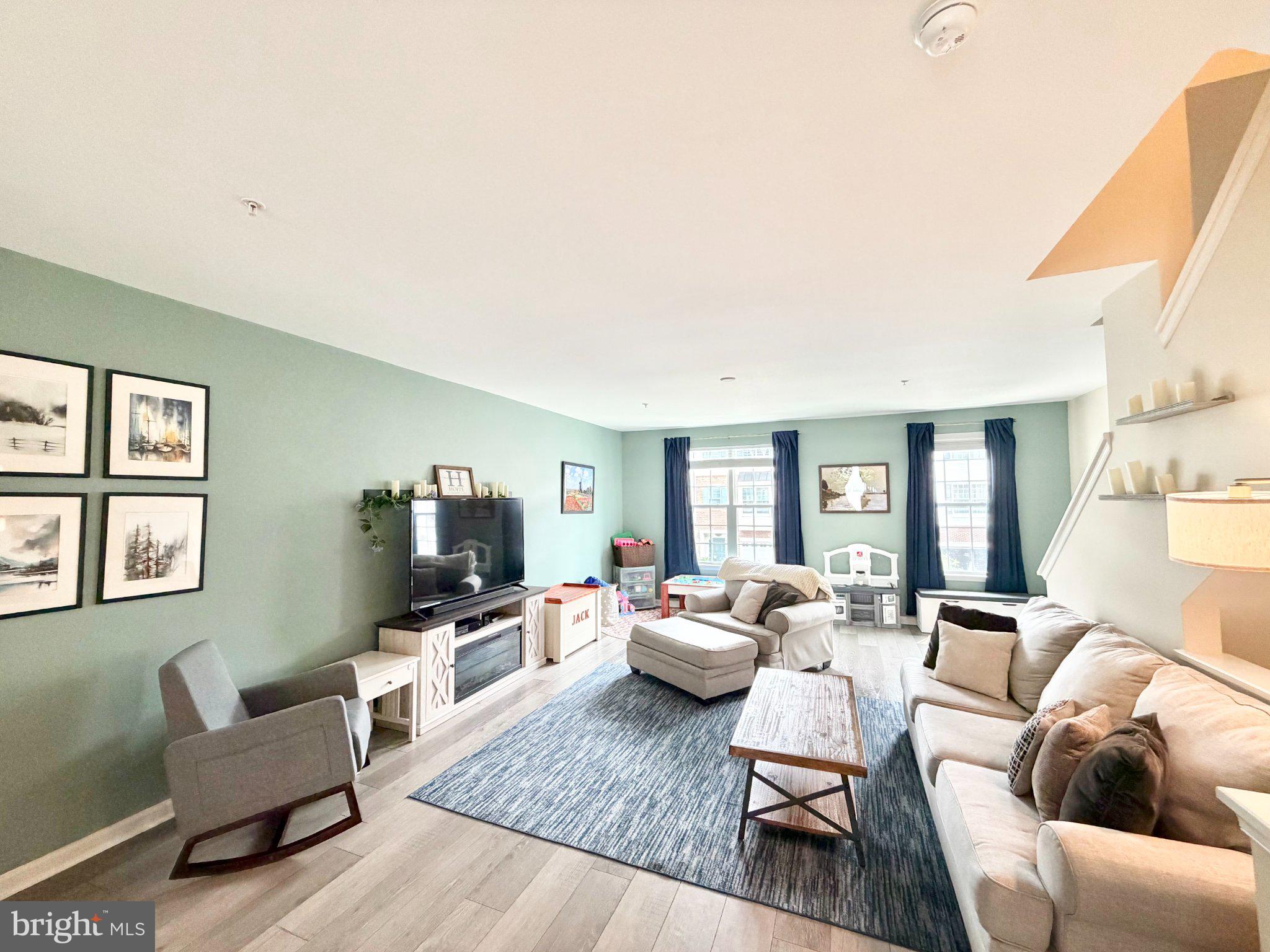 TALLYN RIDGE AT PINECLIFF PARK - Residential
