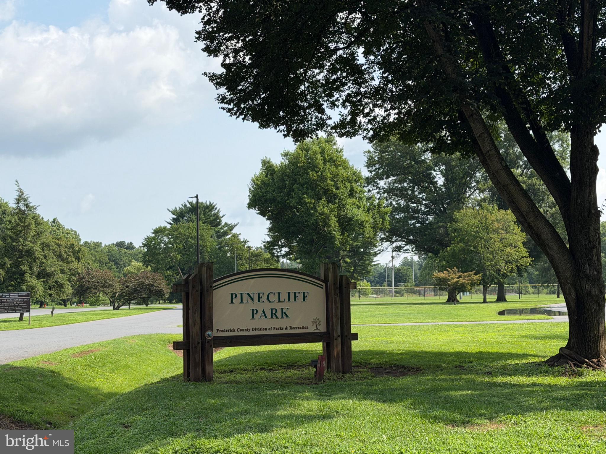 TALLYN RIDGE AT PINECLIFF PARK - Residential
