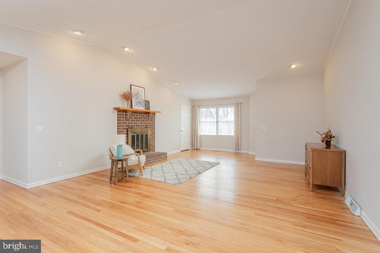 BELMONT ESTATES - Residential