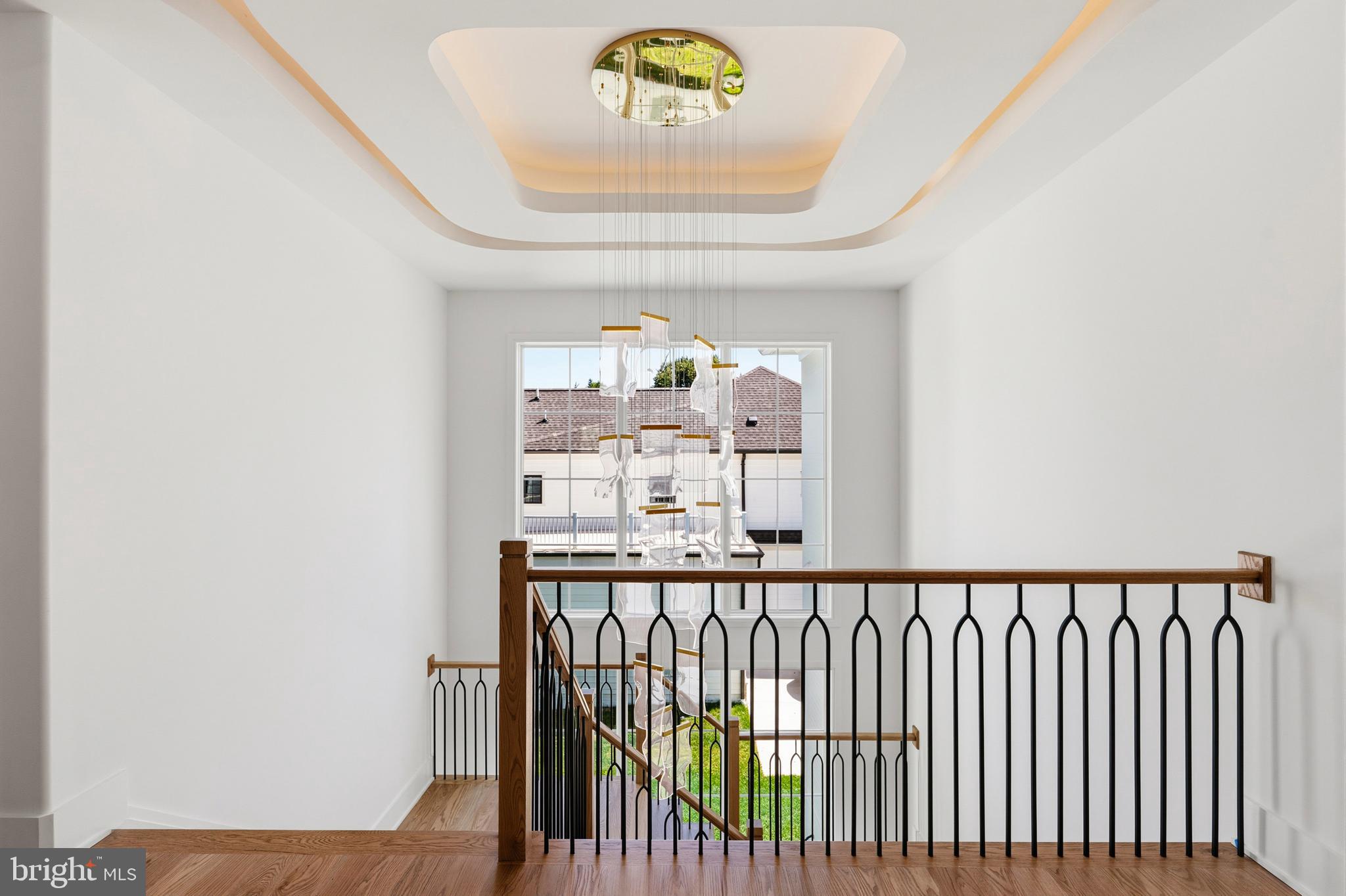 VIENNA WOODS - Residential