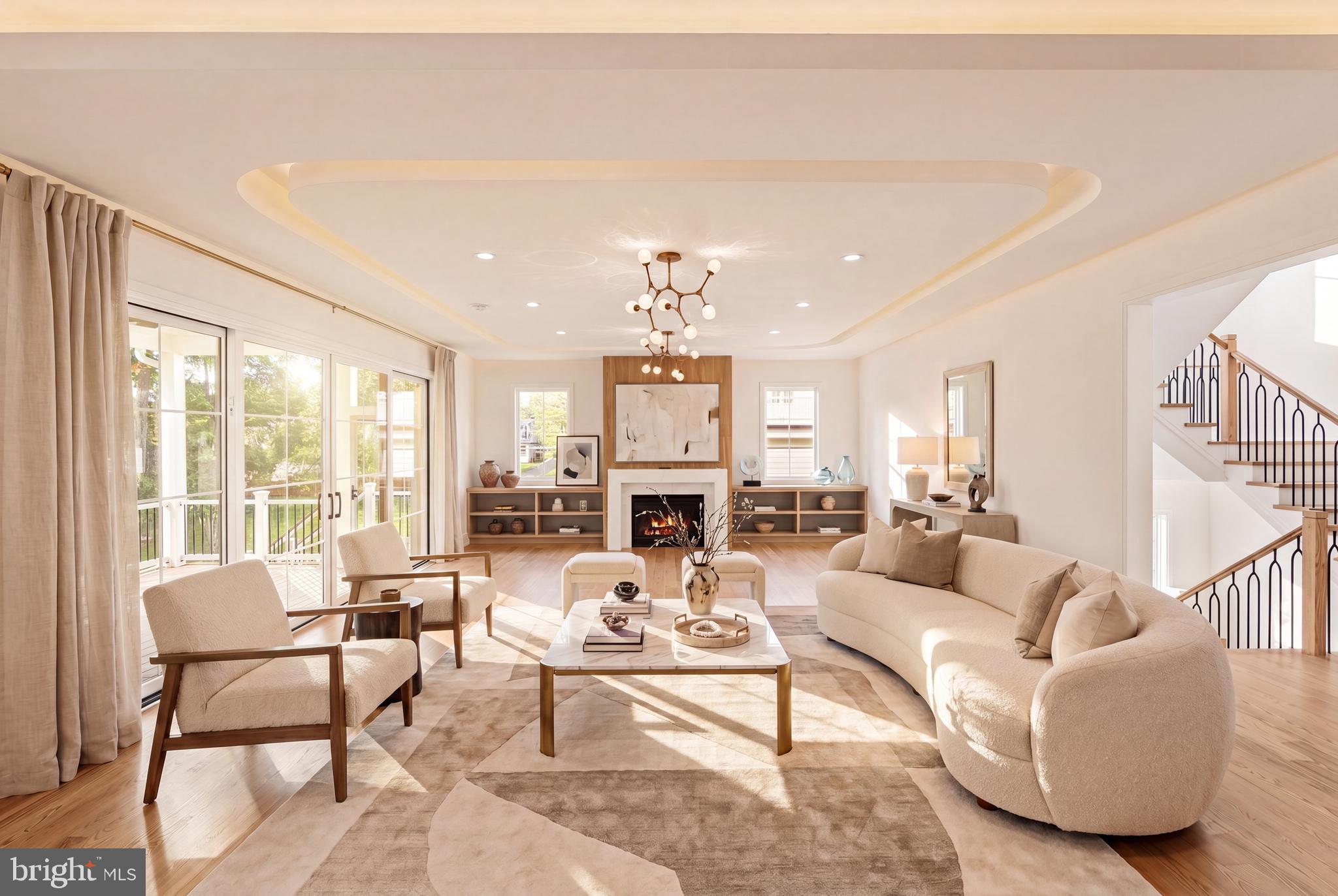 VIENNA WOODS - Residential