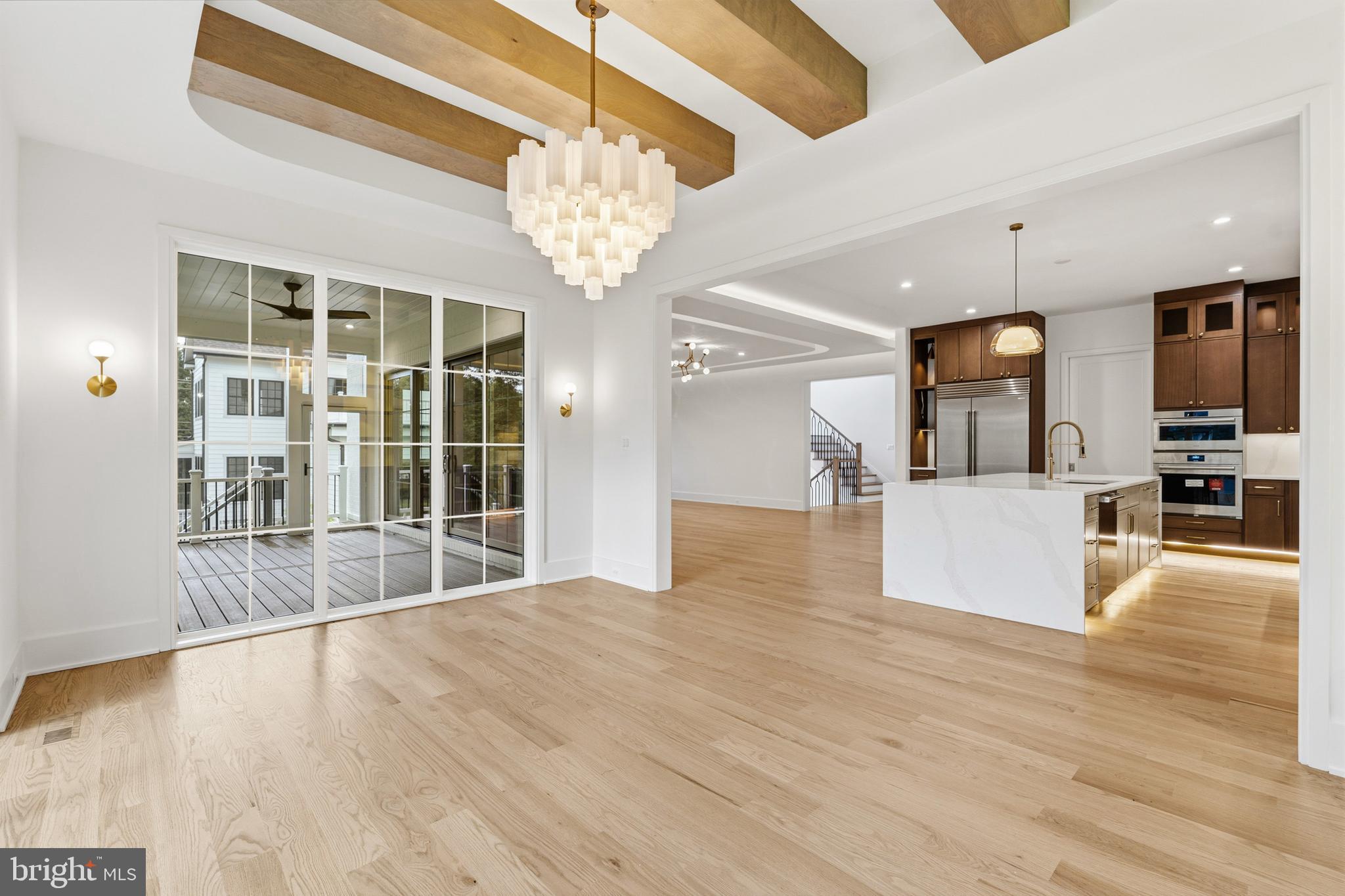 VIENNA WOODS - Residential