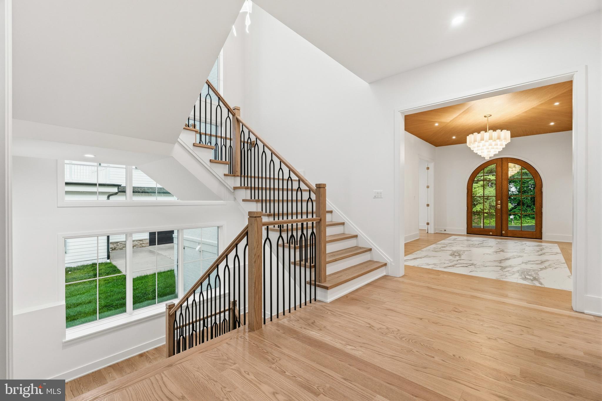 VIENNA WOODS - Residential