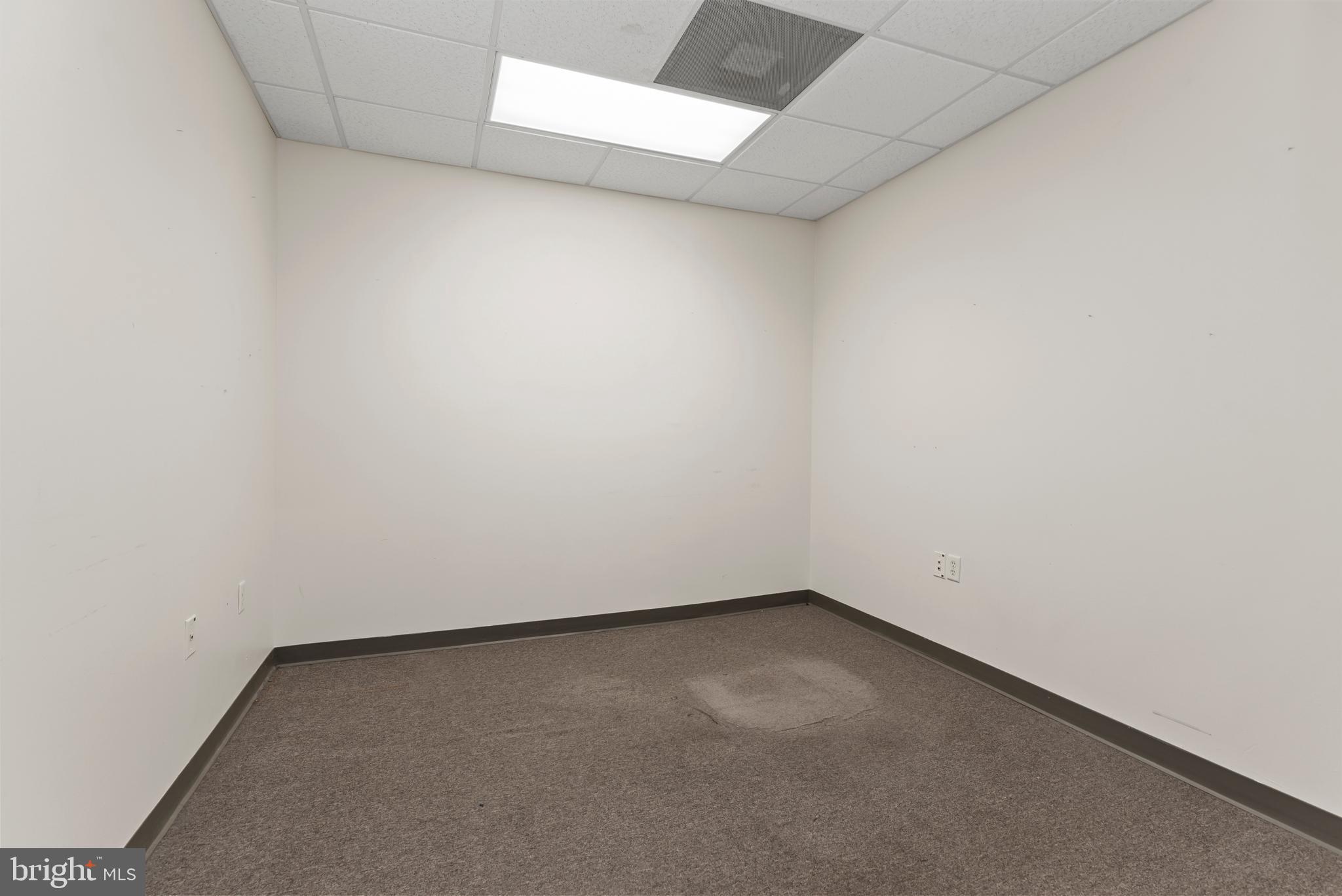 DOWNTOWN HAGERSTOWN - Commercial Sale