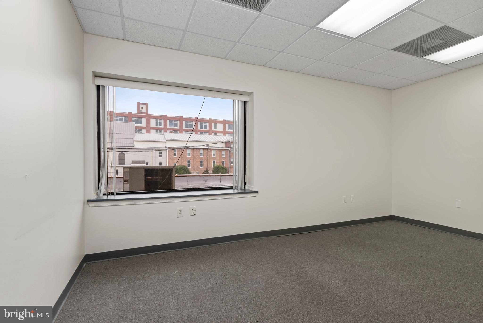 DOWNTOWN HAGERSTOWN - Commercial Sale