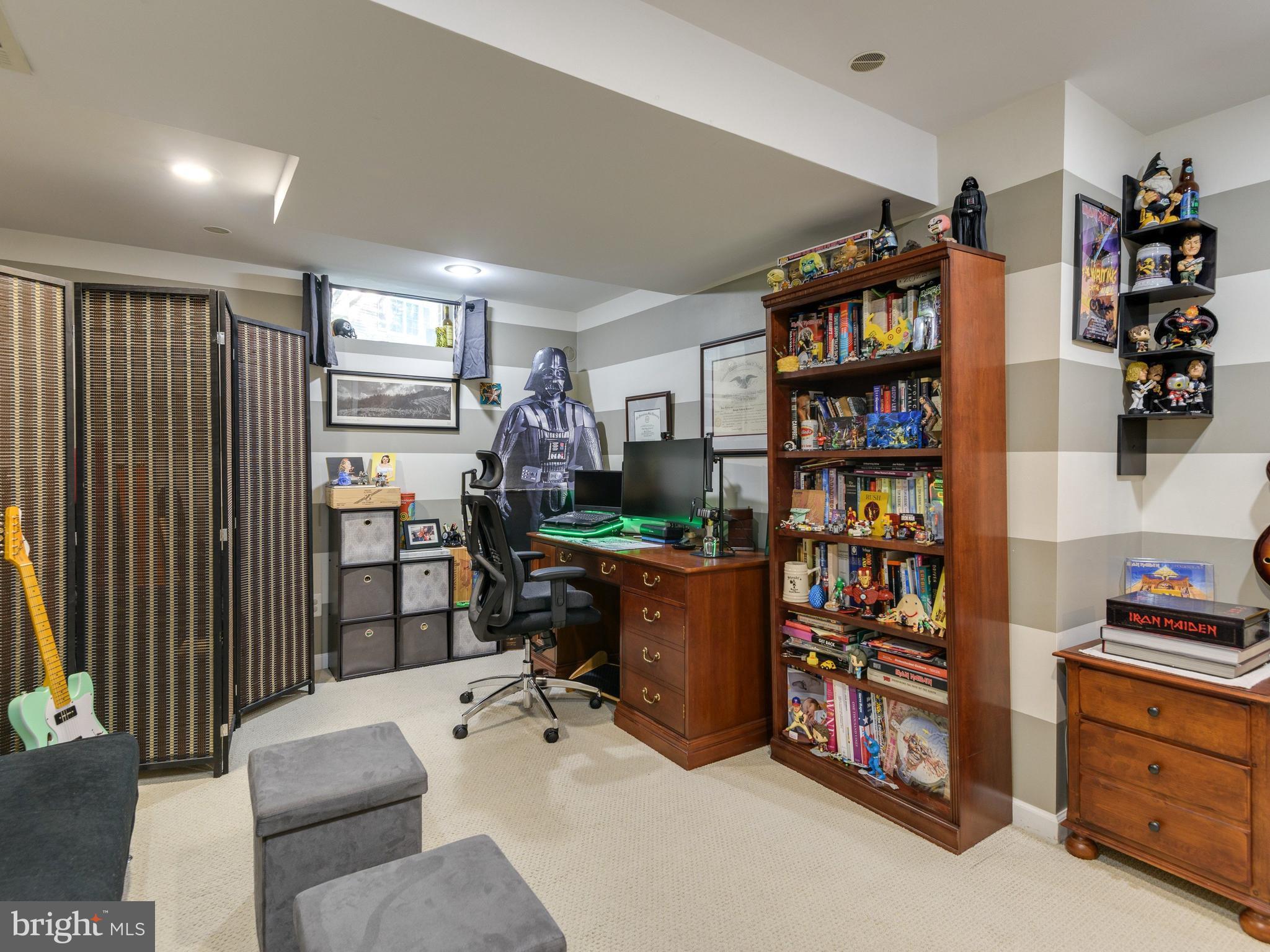 EAGLEVIEW - Residential