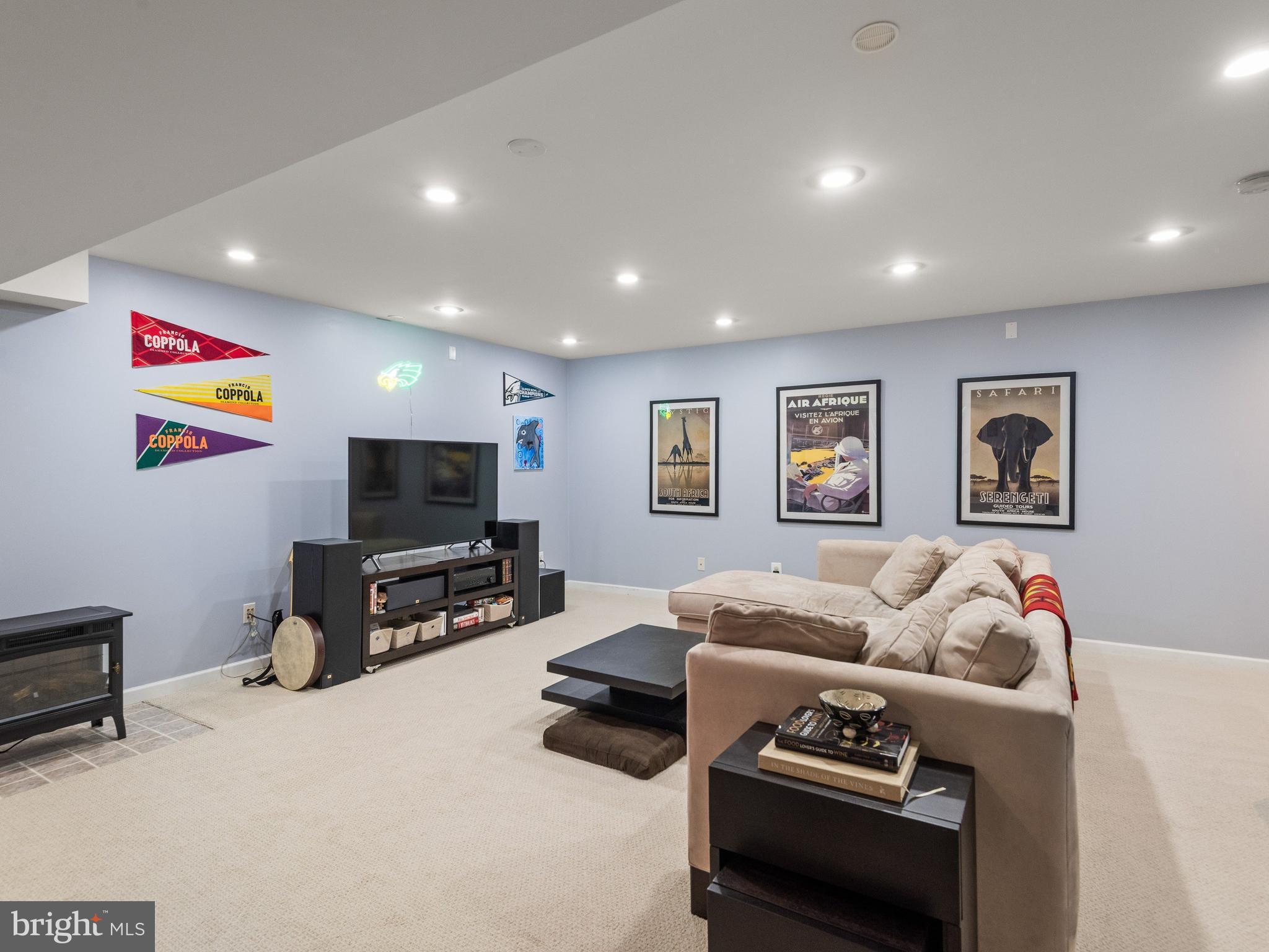 EAGLEVIEW - Residential