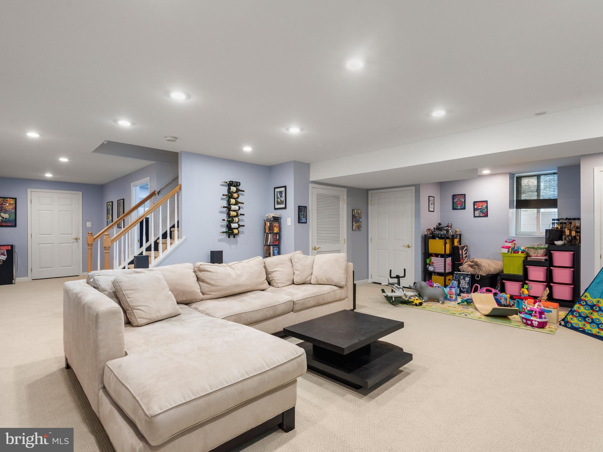 EAGLEVIEW - Residential
