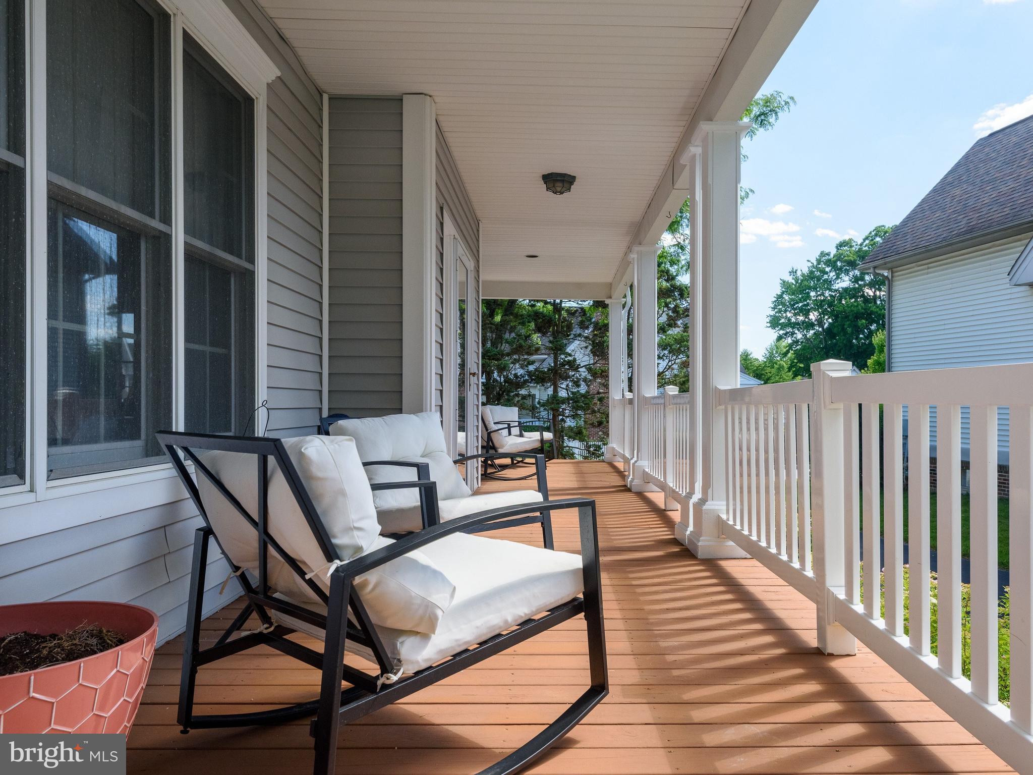 EAGLEVIEW - Residential