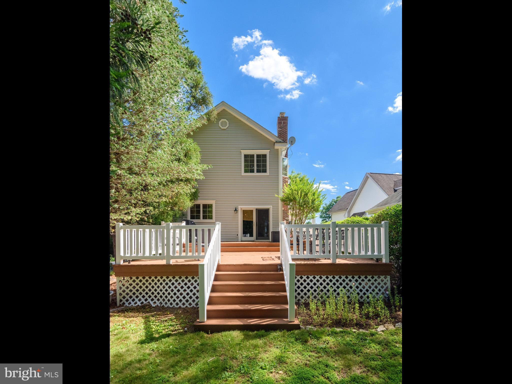 EAGLEVIEW - Residential