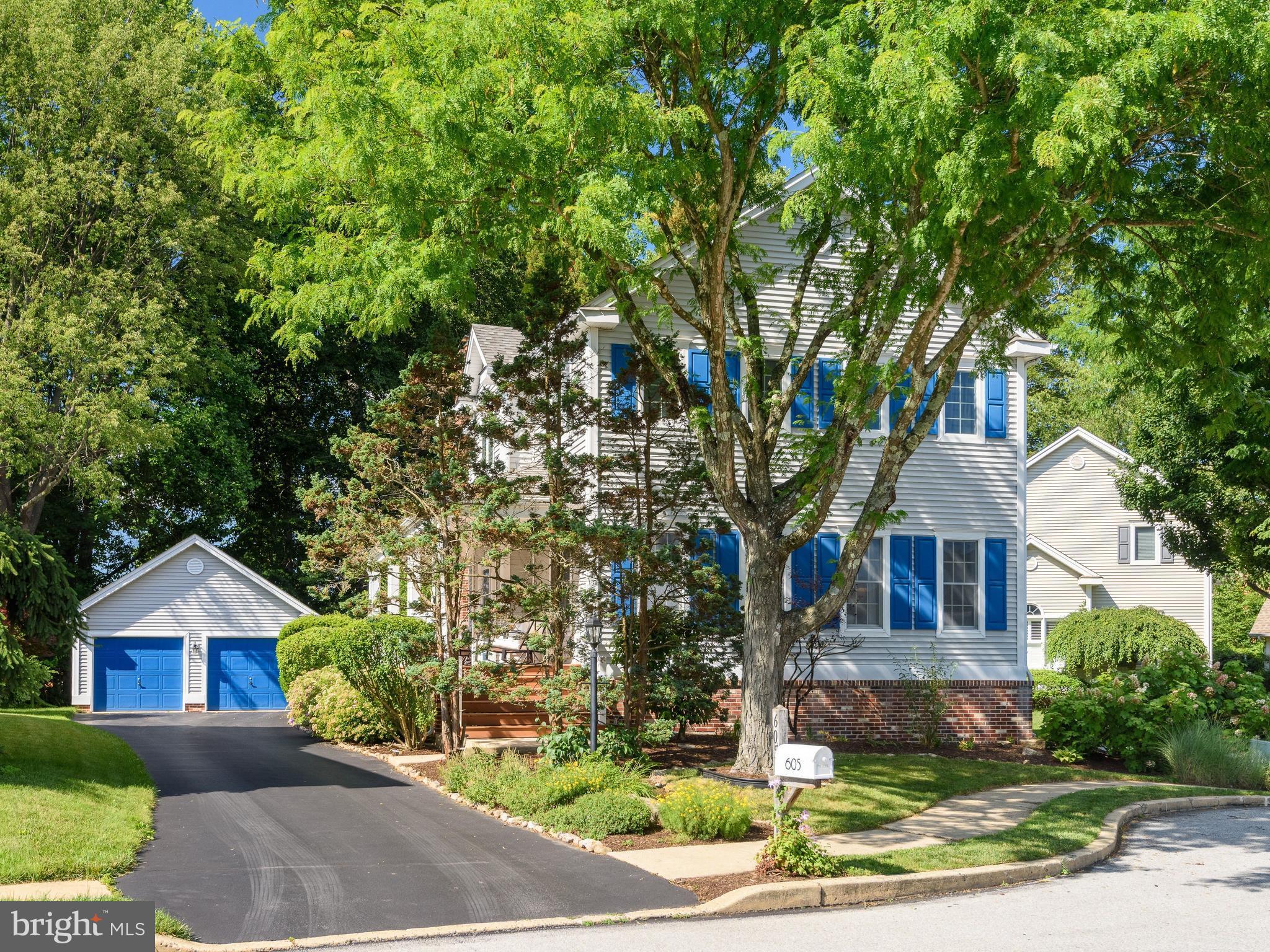 EAGLEVIEW - Residential