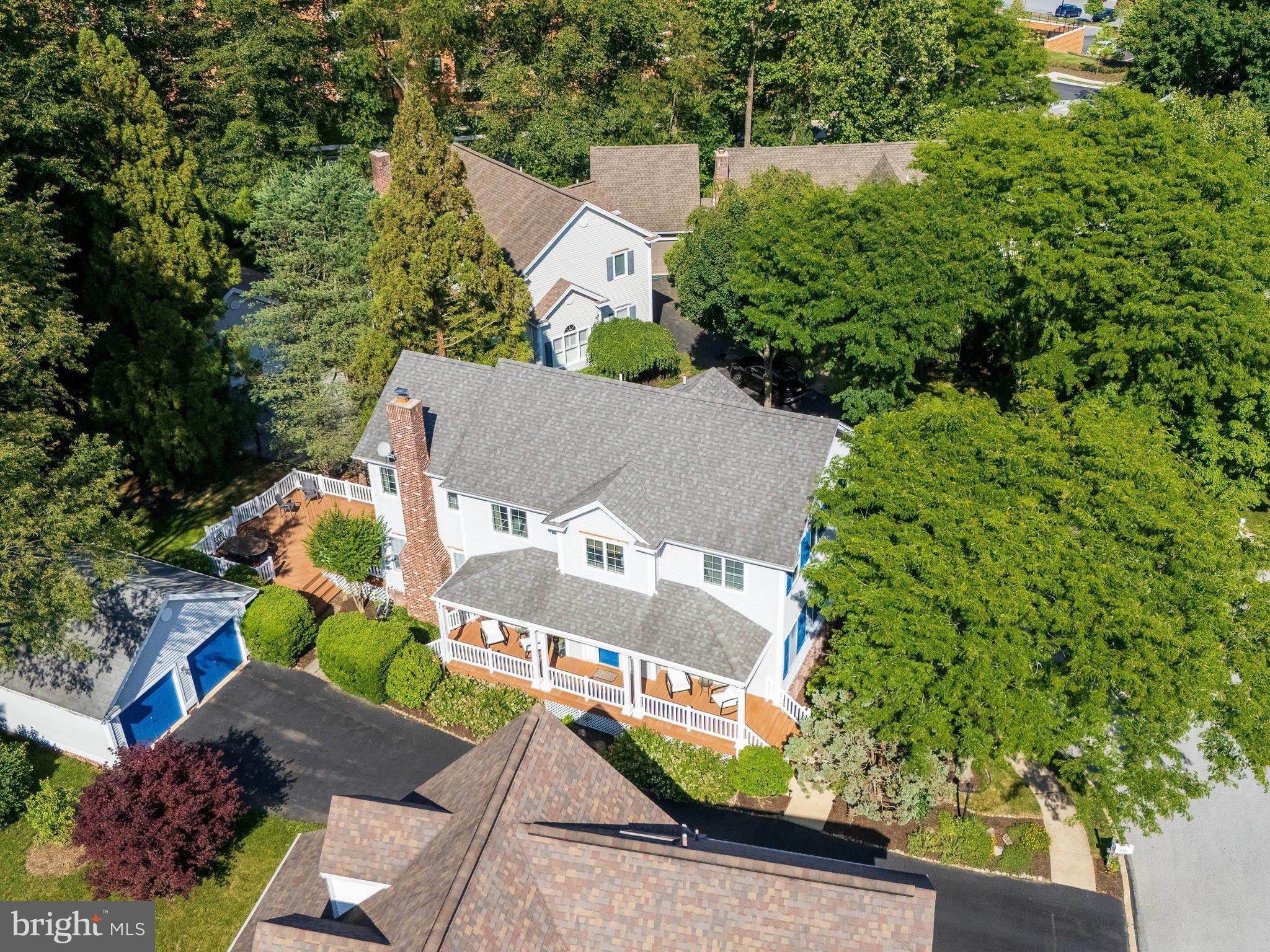 EAGLEVIEW - Residential