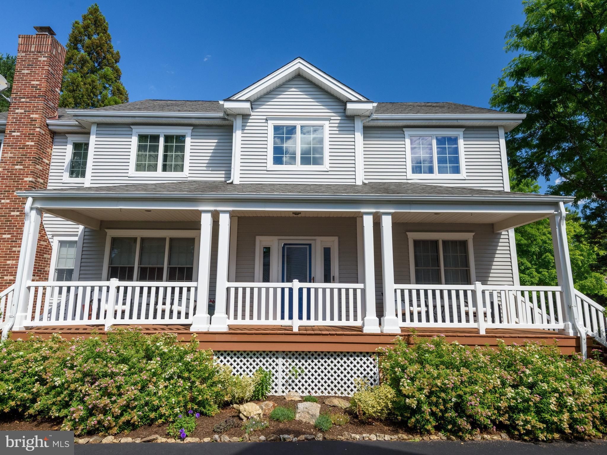 EAGLEVIEW - Residential
