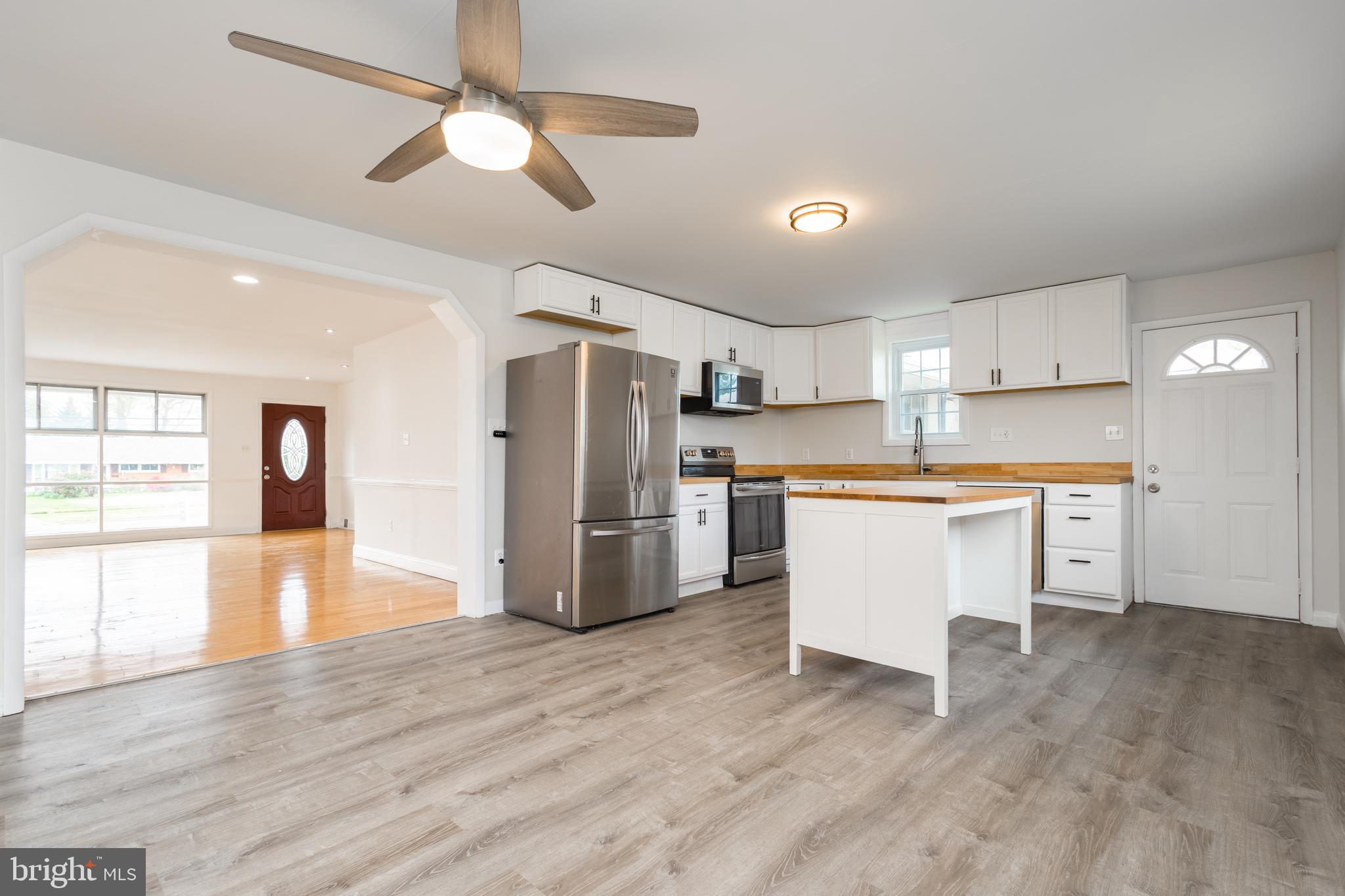 ROSE HILL FARMS - Residential