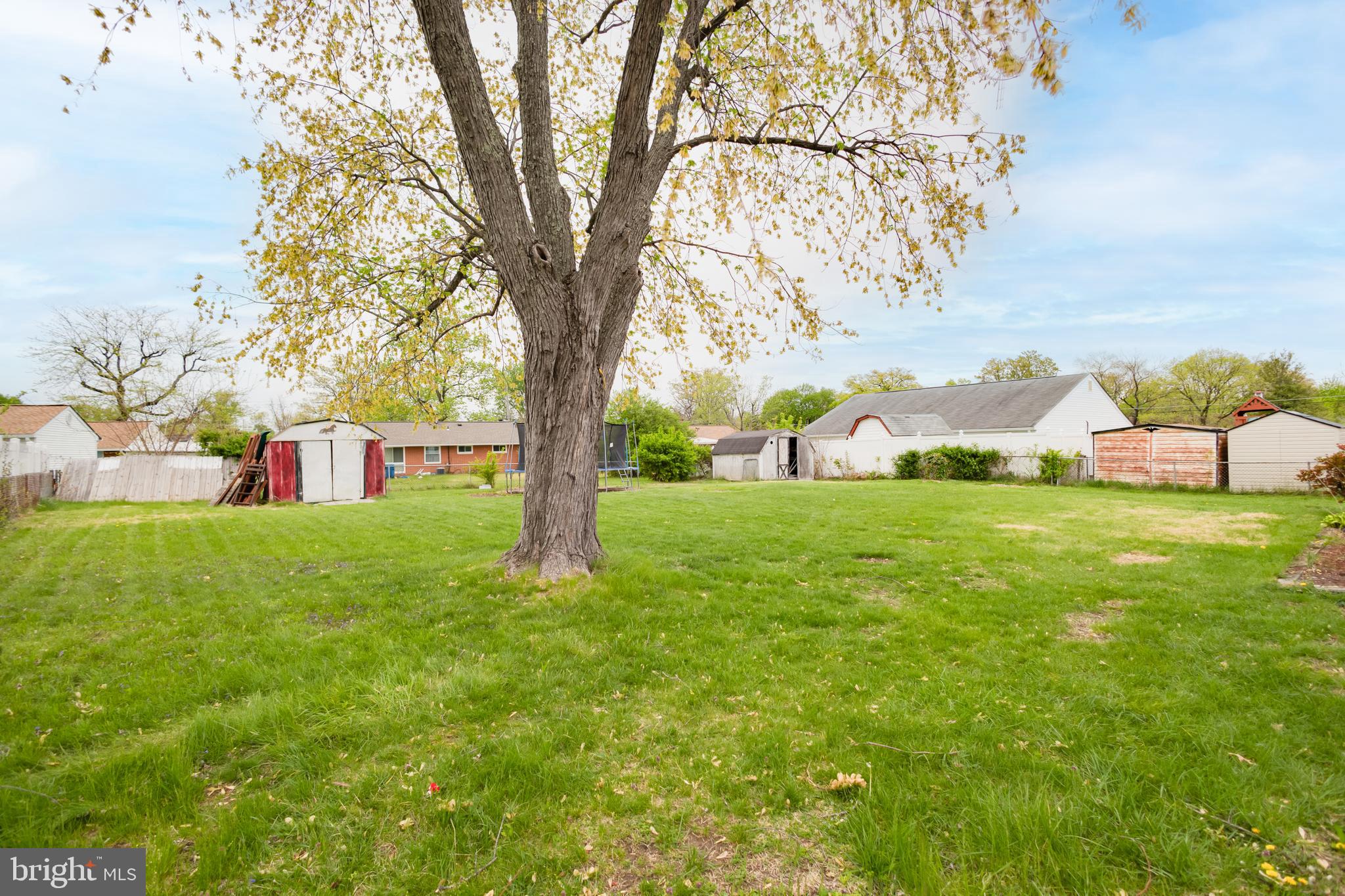 ROSE HILL FARMS - Residential