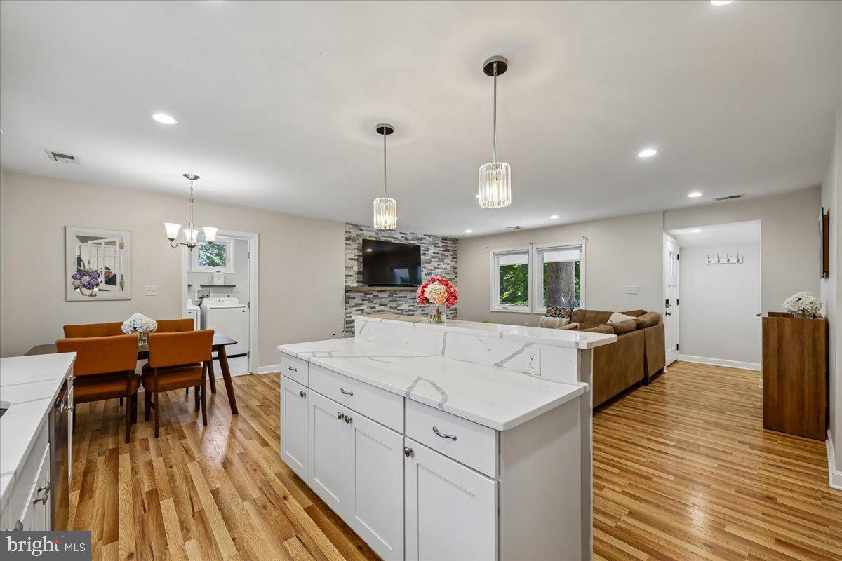 NEW HAMPSHIRE ESTATES - Residential
