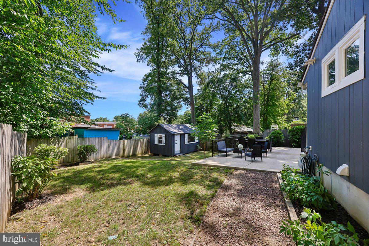 NEW HAMPSHIRE ESTATES - Residential
