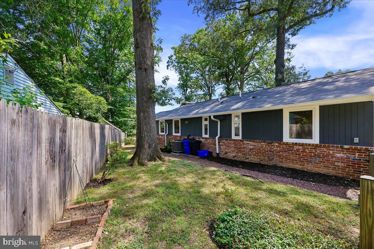 NEW HAMPSHIRE ESTATES - Residential