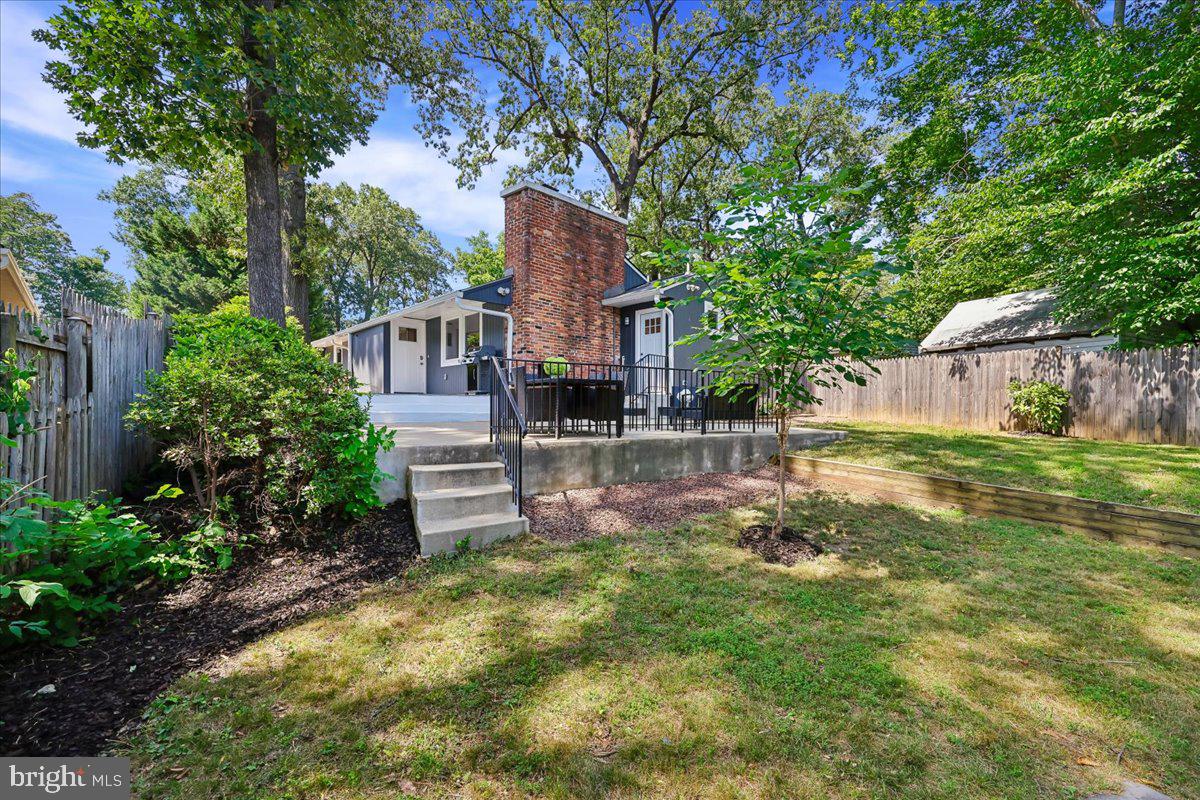 NEW HAMPSHIRE ESTATES - Residential
