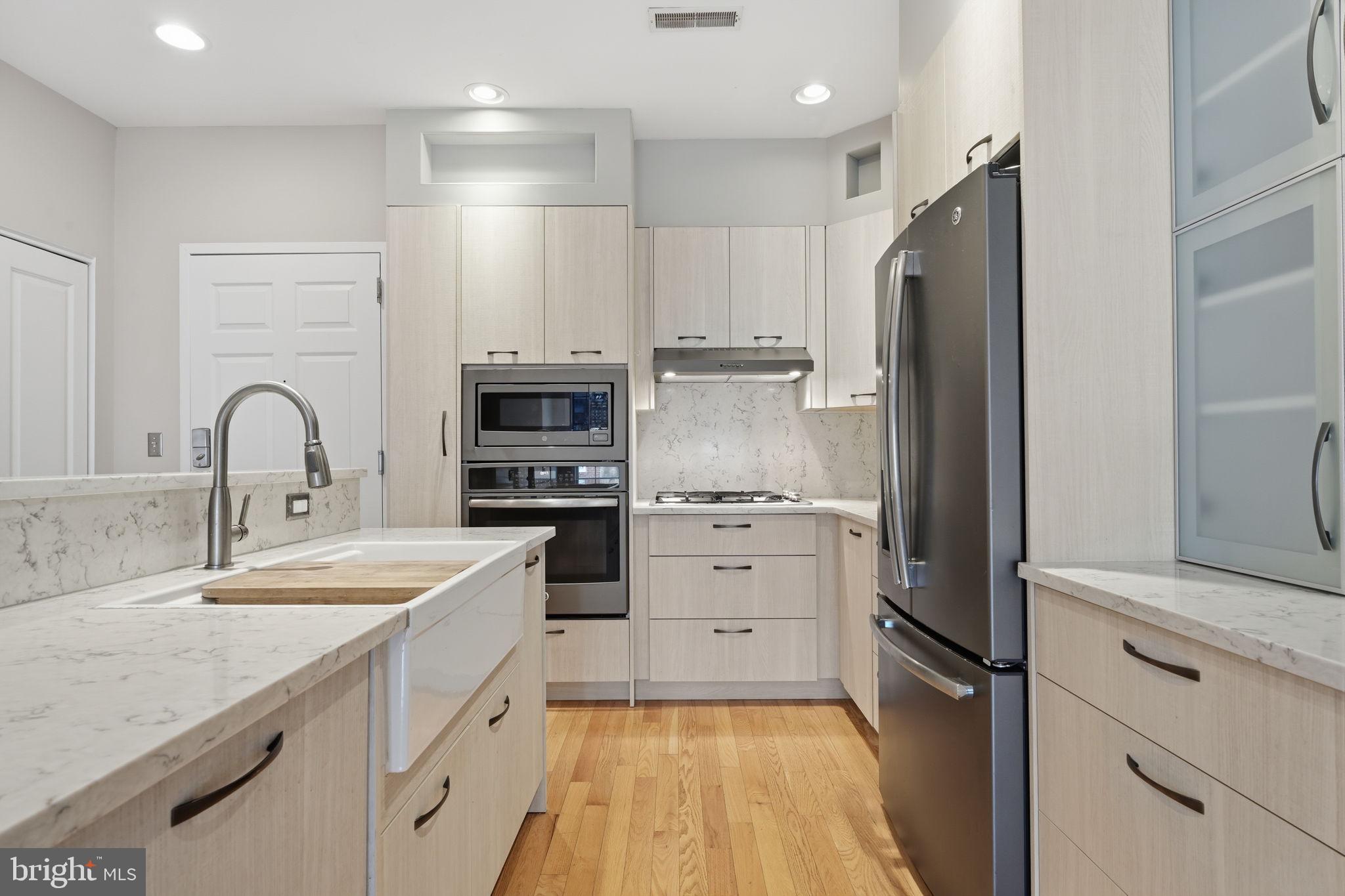 BELLA VISTA - Residential