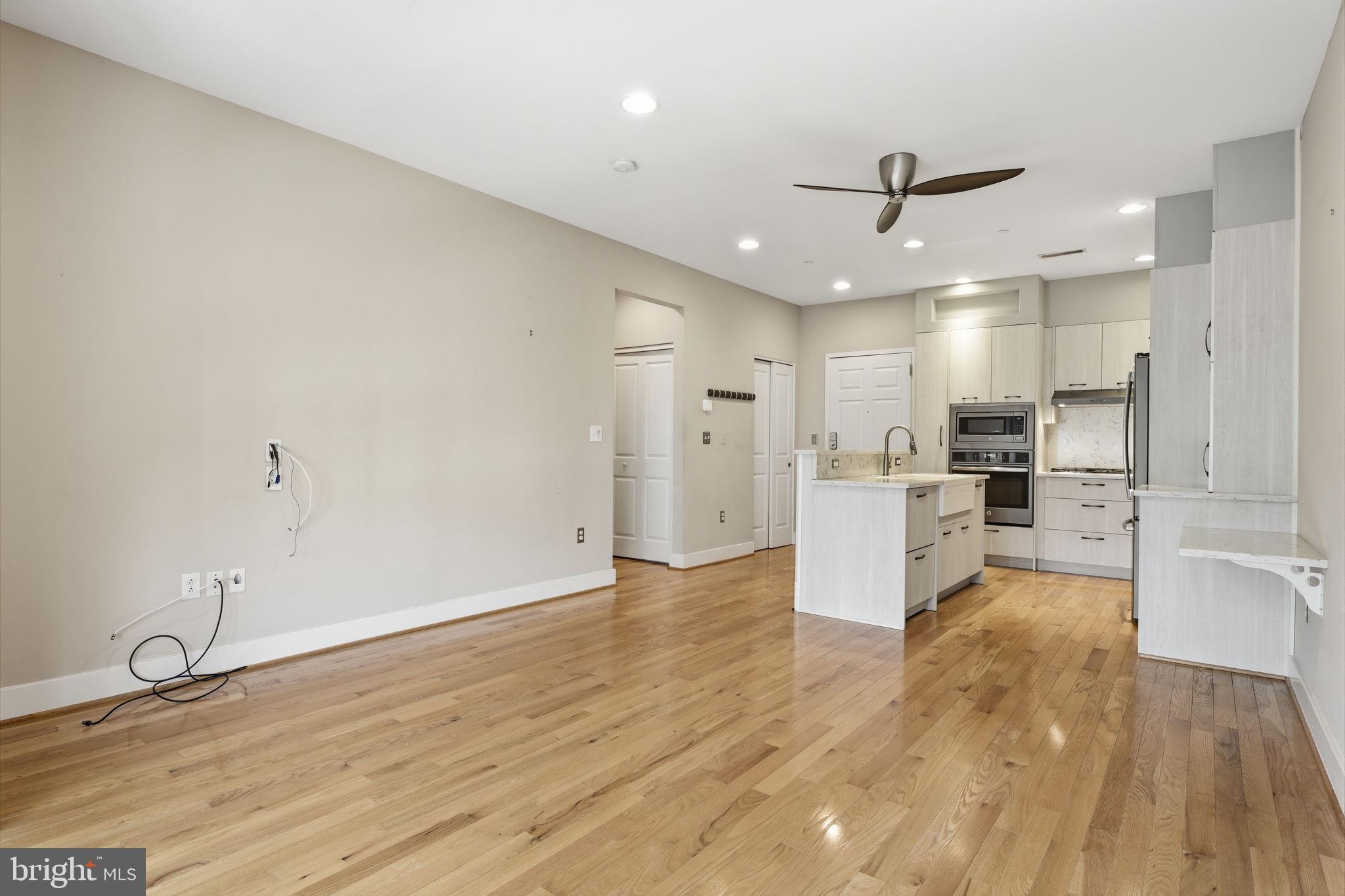 BELLA VISTA - Residential
